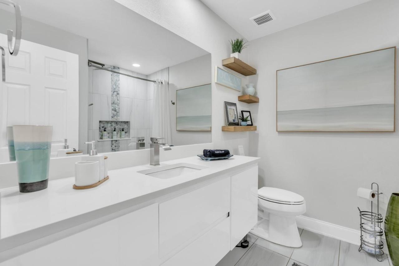 2Bed 1Bath Suite Minutes To Downtown, Beaches, Restaurants, Theaters And More Sarasota Luaran gambar